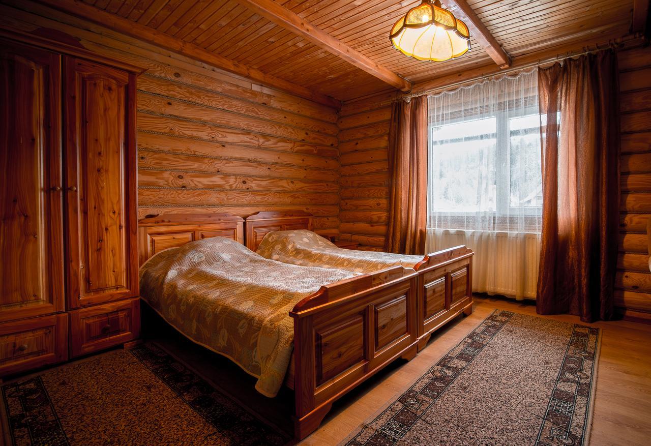 Hirskyy Svitanok Migovo Luaran gambar