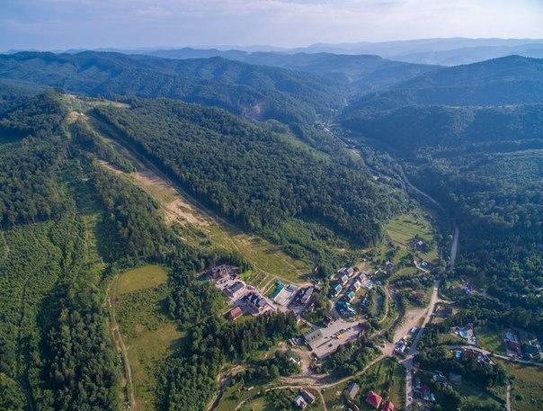 Hirskyy Svitanok Migovo Luaran gambar