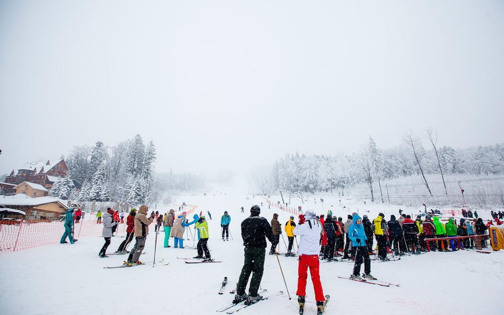 Hirskyy Svitanok Migovo Luaran gambar