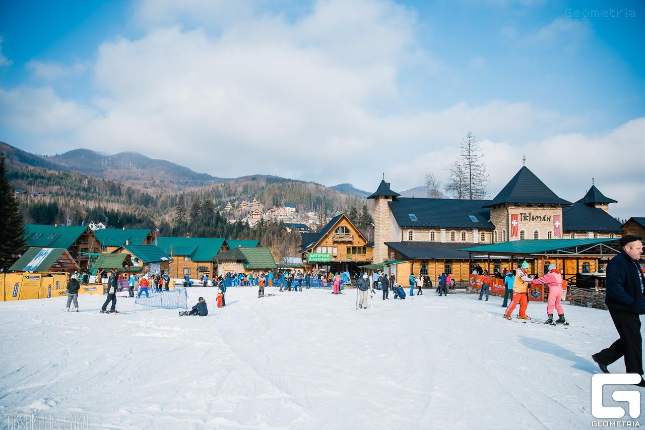 Hirskyy Svitanok Migovo Luaran gambar