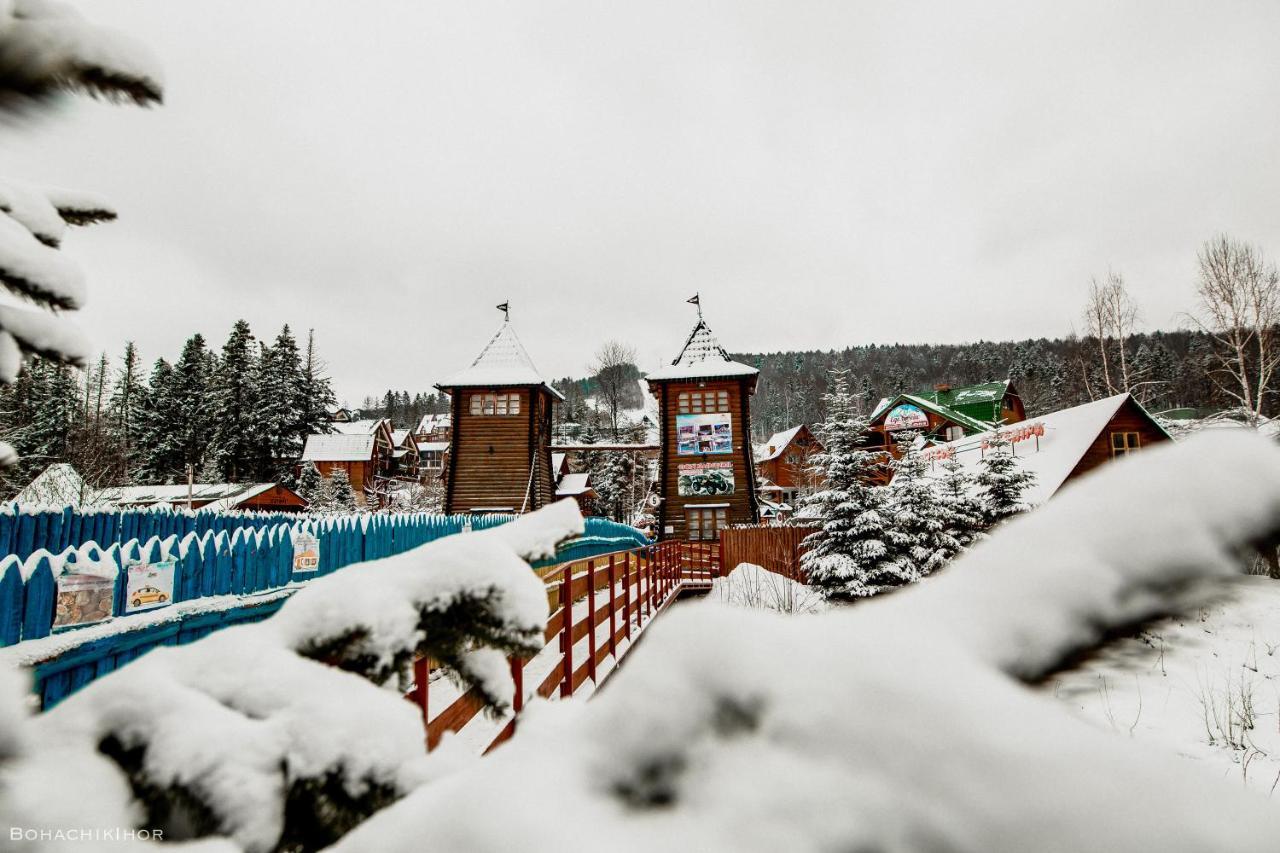 Hirskyy Svitanok Migovo Luaran gambar